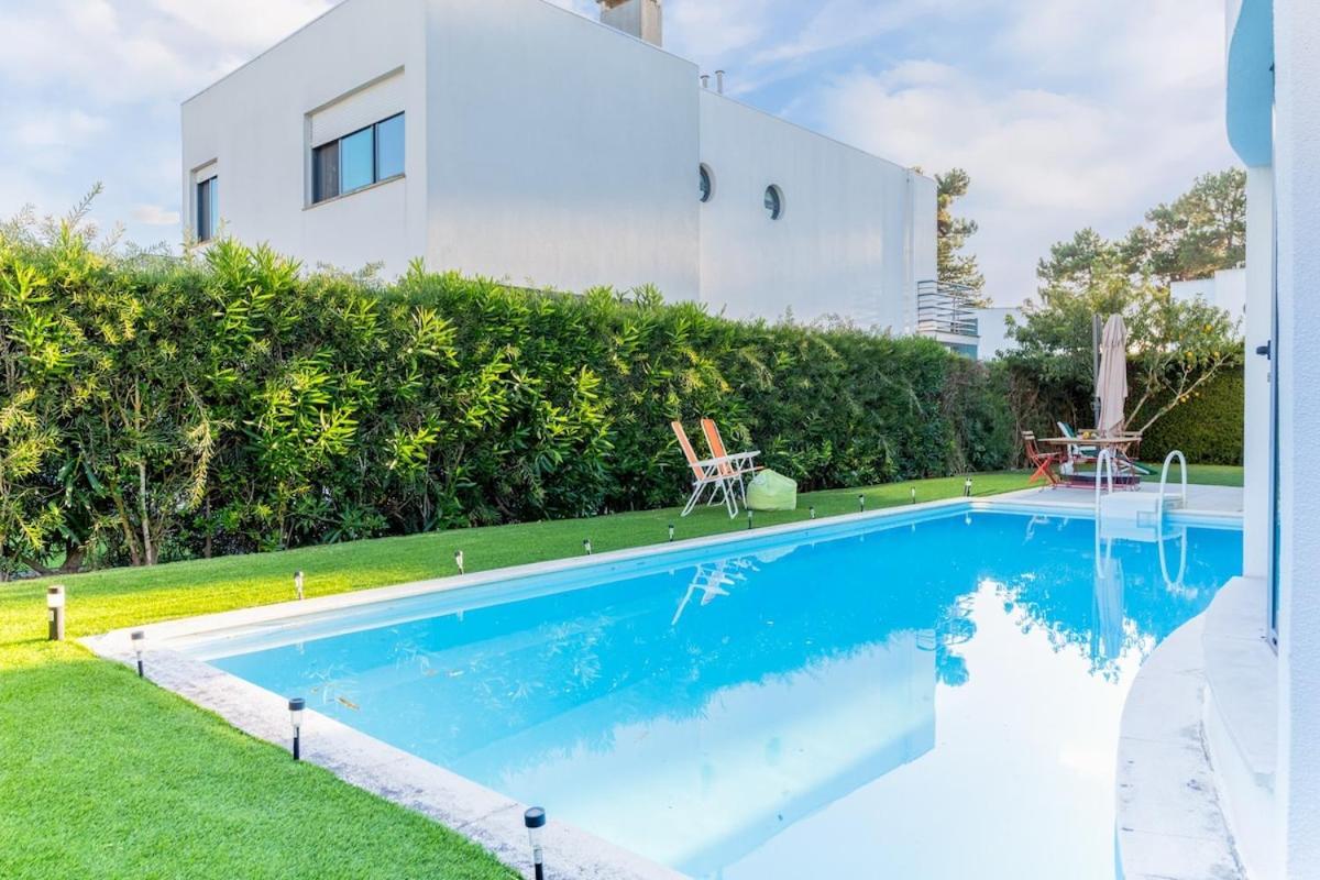 3 Bedroom Villa With Private Pool In Palmela Eksteriør billede